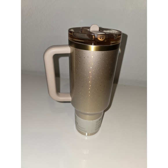 Stanley The Cheers Quencher H2.0 Flowstate Tumbler - Prosecco Shimmer, 40oz - Picture 10 of 11